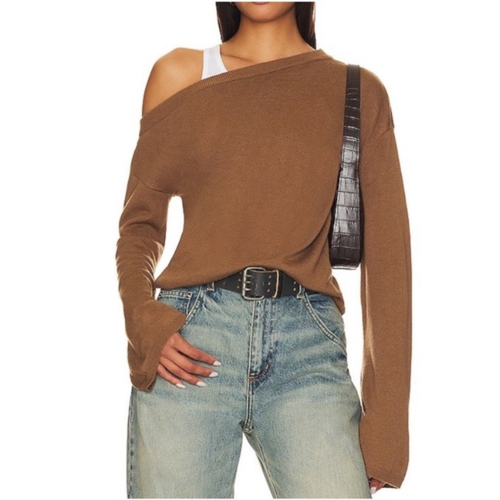 Chaser 'Dani' Satin Off Shoulder Bronze Metallic Long Sleeve Size S